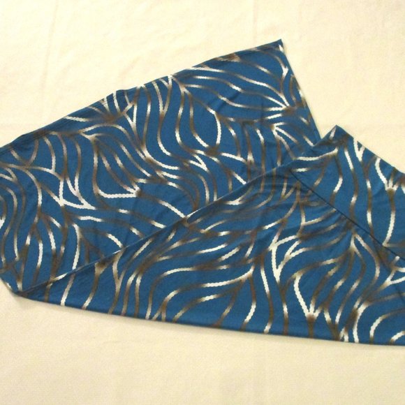 SOLID MAXI SKIRT – NWOT – SZ S - Picture 4 of 12